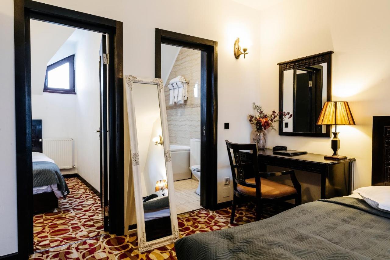 Contele Vladimir Hotel Bran  Bagian luar foto
