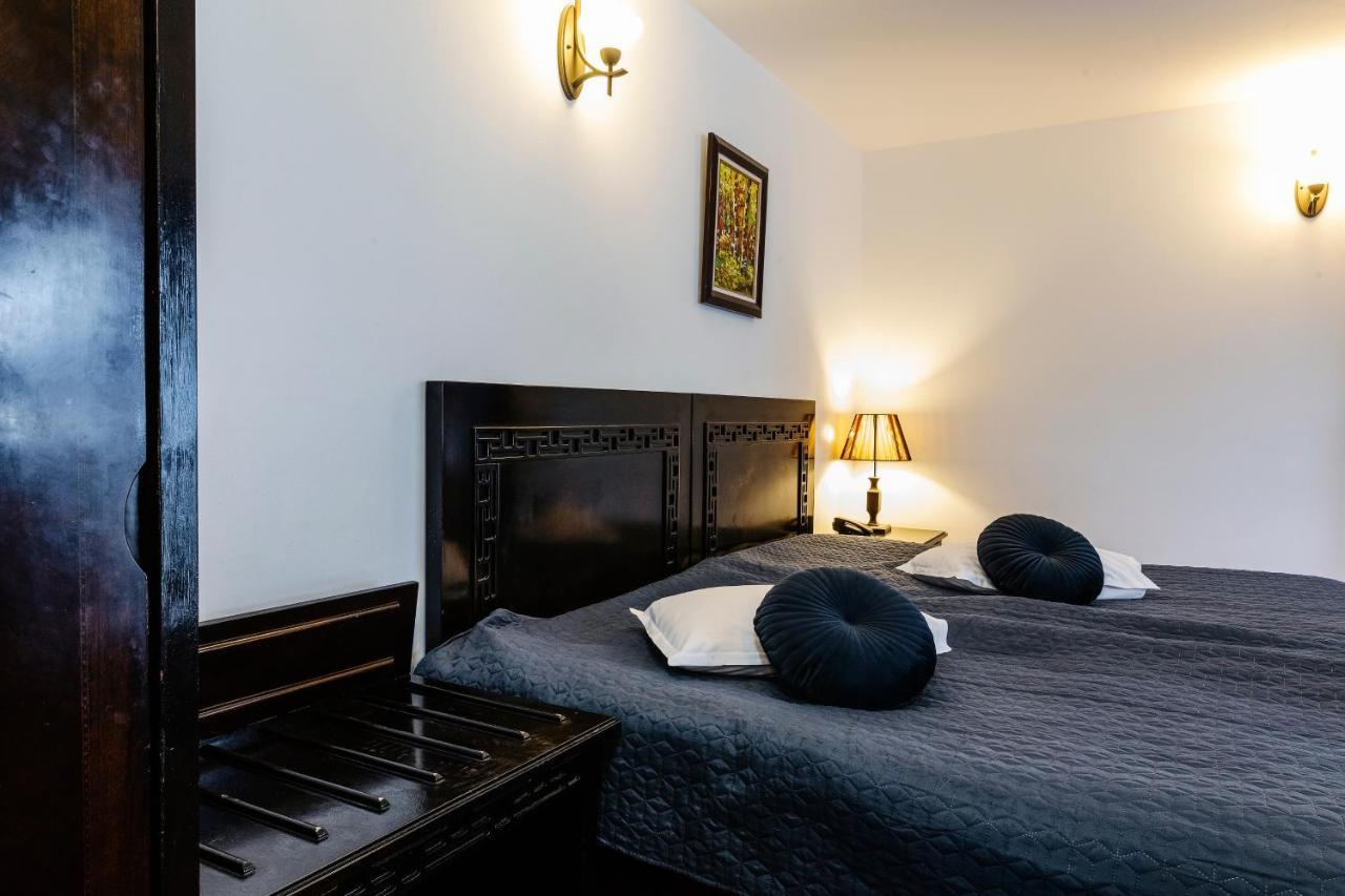 Contele Vladimir Hotel Bran  Bagian luar foto