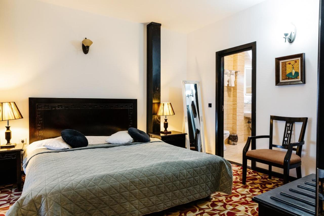 Contele Vladimir Hotel Bran  Bagian luar foto