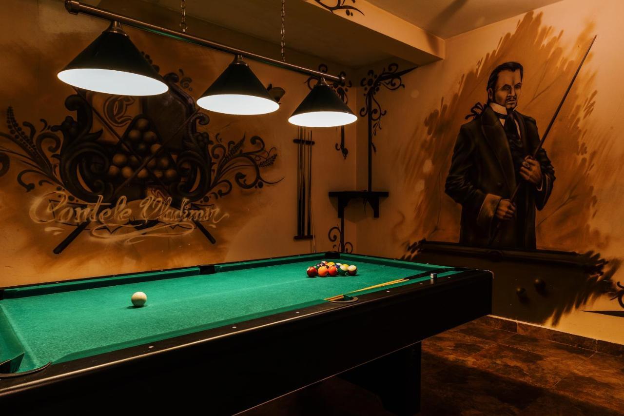Contele Vladimir Hotel Bran  Bagian luar foto